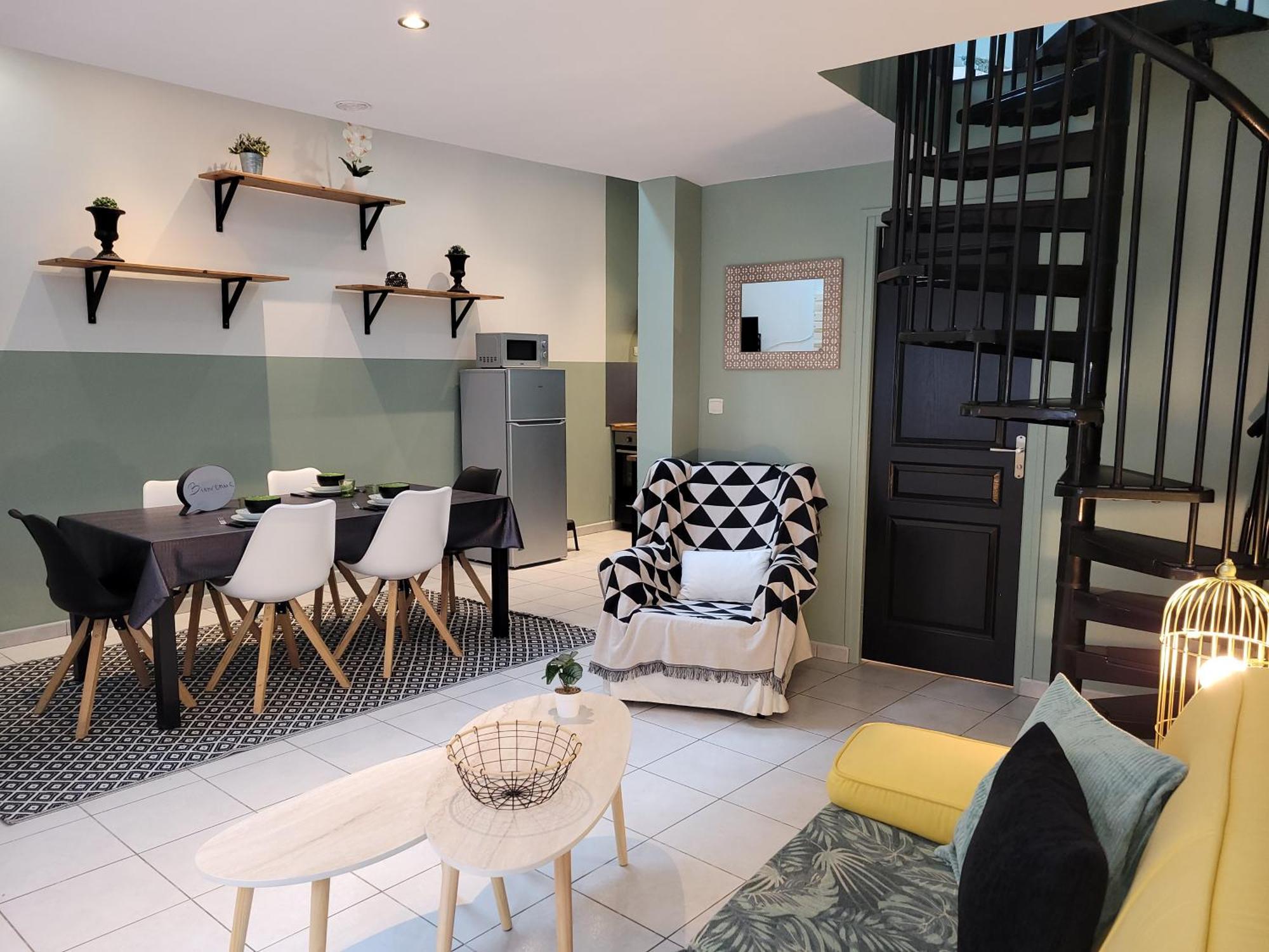 Loft 4 Du Temple Hypercentre & Parking Leilighet Cambrai Eksteriør bilde
